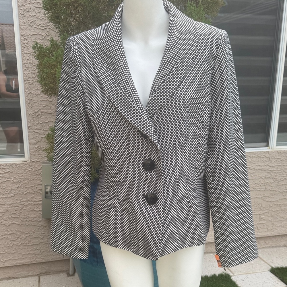 Jones Studio Black and White Patterned Blazer